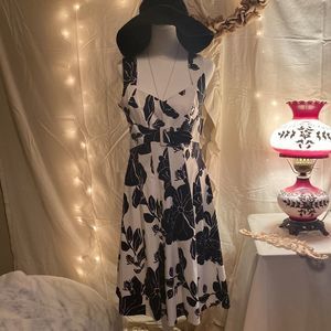 Dorby floral dress
